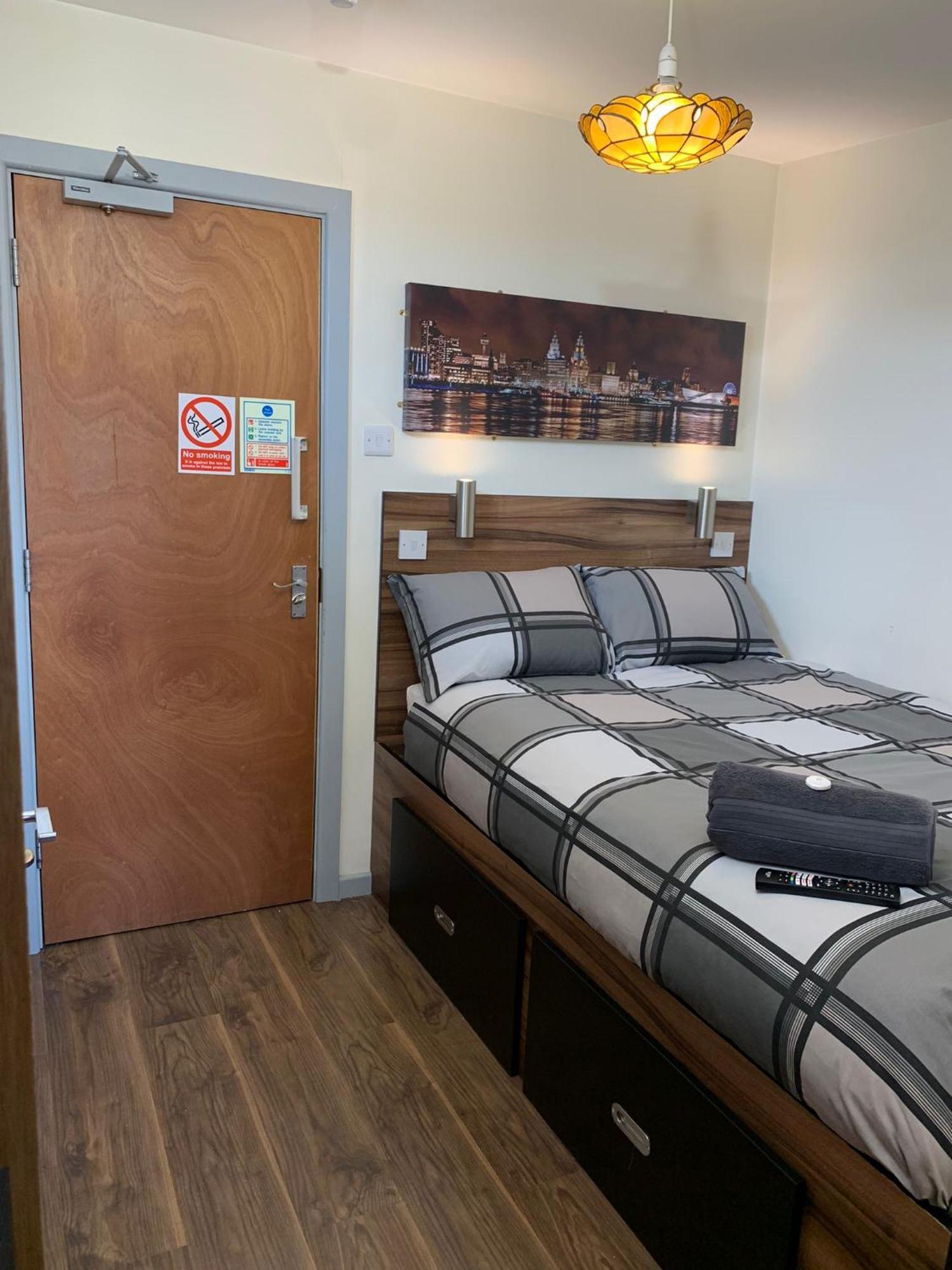 The Liverpool Pod Travel Hostel Экстерьер фото